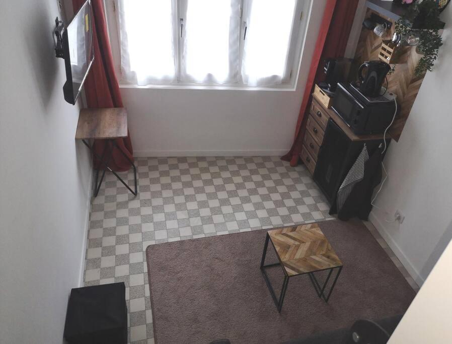 Chambre 2 Pas Du Centre-Ville Жизор Екстериор снимка